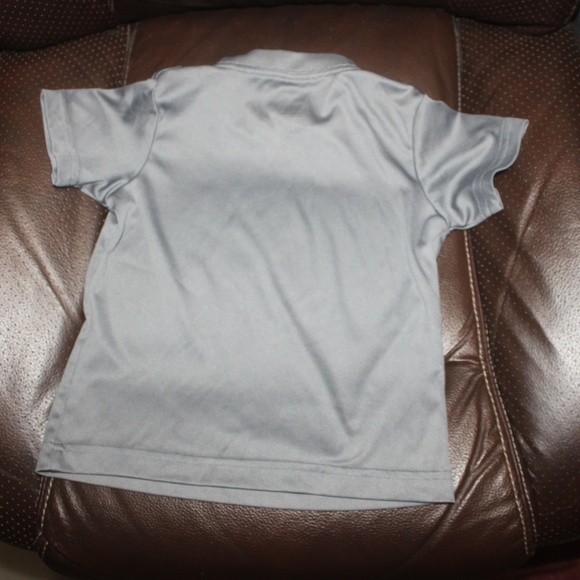 NIKE TEE DRI FIT 'YOU CAN'T BE ME" Gray Red short sleeve tee shirt size 2T EUC… - Picture 3 of 3